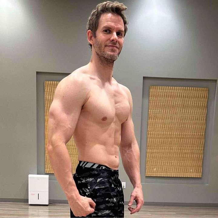AJ